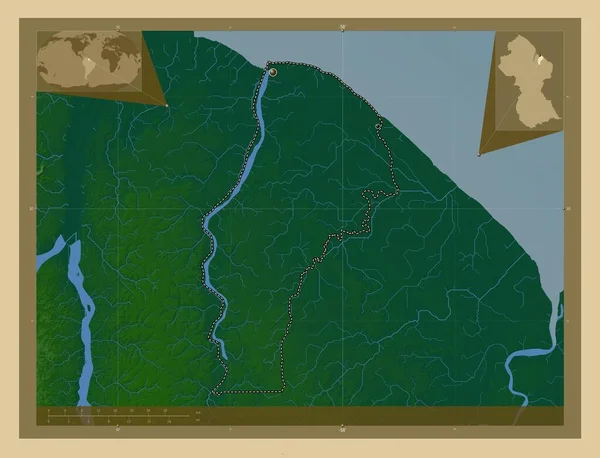 デメラマハイカ ガイアナの地域 湖や川と色の標高マップ 地域の主要都市の場所 コーナー補助位置図 — ストック写真