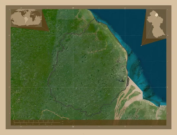 圭亚那地区的Pomeroon Supenlin 低分辨率卫星地图 角辅助位置图 — 图库照片