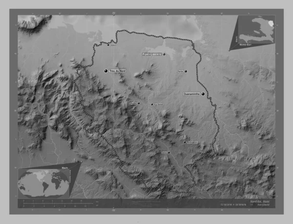海地省 带有湖泊和河流的灰度高程图 该区域主要城市的地点和名称 角辅助位置图 — 图库照片