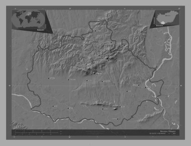 Baranya, Macaristan Bölgesi. Göllü ve nehirli çift katlı yükseklik haritası. Bölgenin büyük şehirlerinin yerleri ve isimleri. Köşedeki yedek konum haritaları