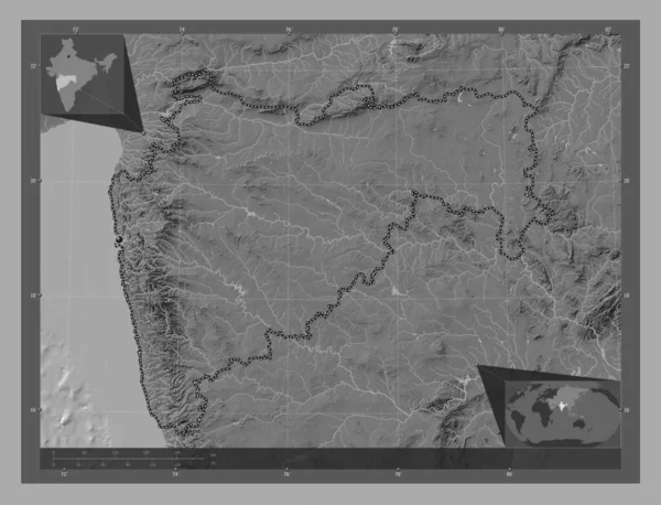 印度马哈拉施特拉邦带湖泊和河流的比尔维尔高程图 角辅助位置图 — 图库照片
