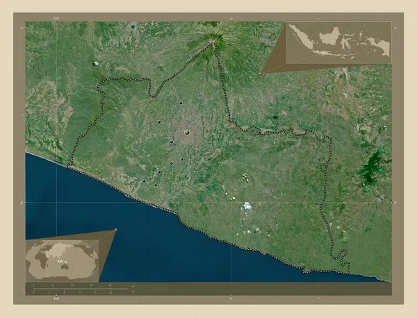 印度尼西亚的一个特殊地区 高分辨率卫星地图 该区域主要城市的所在地点 角辅助位置图 — 图库照片