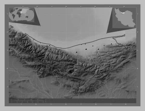 イランのマザナラン州 湖や川とグレースケールの標高マップ 地域の主要都市の場所 コーナー補助位置図 — ストック写真