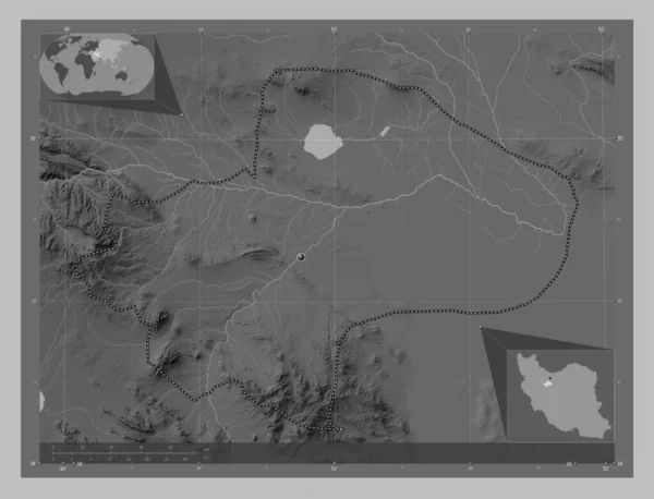 Qom 伊朗省 带有湖泊和河流的灰度高程图 角辅助位置图 — 图库照片
