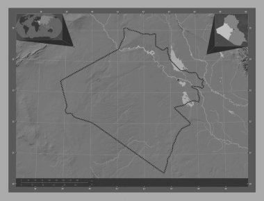 Al-Anbar, Irak vilayeti. Göllü ve nehirli çift katlı yükseklik haritası. Köşedeki yedek konum haritaları