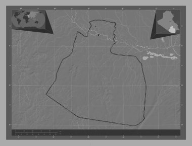 Al-Muthannia, Irak vilayeti. Göllü ve nehirli çift katlı yükseklik haritası. Bölgenin büyük şehirlerinin yerleri. Köşedeki yedek konum haritaları