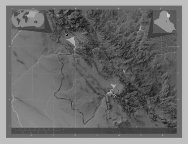 Es-Sulaymaniyah, Irak vilayeti. Gölleri ve nehirleri olan gri tonlama yükseklik haritası. Bölgenin büyük şehirlerinin yerleri. Köşedeki yedek konum haritaları