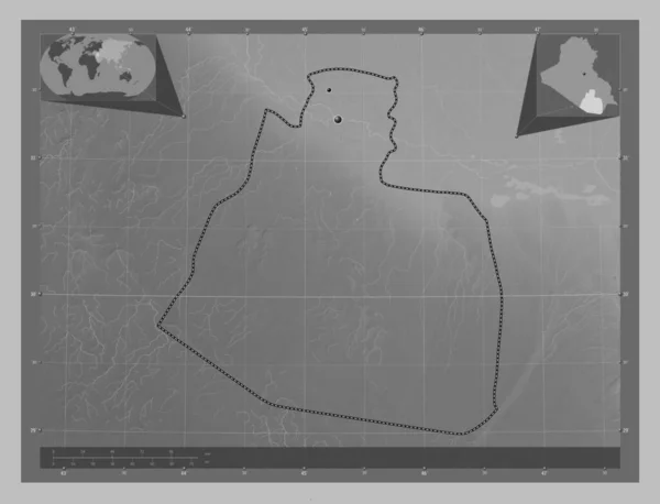 イラクの州 ムタニア 湖や川とグレースケールの標高マップ 地域の主要都市の場所 コーナー補助位置図 — ストック写真