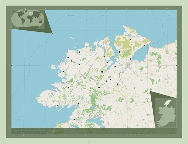 アイルランドのドニゴール州 ストリートマップを開く 地域の主要都市の場所 コーナー補助位置図 — ストック写真
