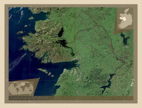 爱尔兰的高威郡高分辨率卫星地图 该区域主要城市的所在地点 角辅助位置图 — 图库照片
