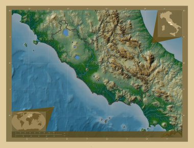 Lazio, İtalya bölgesi. Gölleri ve nehirleri olan renkli yükseklik haritası. Bölgenin büyük şehirlerinin yerleri. Köşedeki yedek konum haritaları