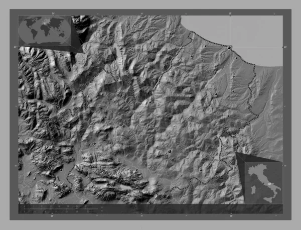 Molise Região Itália Bilevel Mapa Elevação Com Lagos Rios Locais — Fotografia de Stock