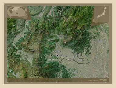 Gunma, Japonya Eyaleti. Yüksek çözünürlüklü uydu. Bölgenin büyük şehirlerinin yerleri ve isimleri. Köşedeki yedek konum haritaları