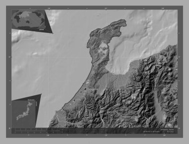 Ishikawa, Japonya ili. Göllü ve nehirli çift katlı yükseklik haritası. Bölgenin büyük şehirlerinin yerleri ve isimleri. Köşedeki yedek konum haritaları