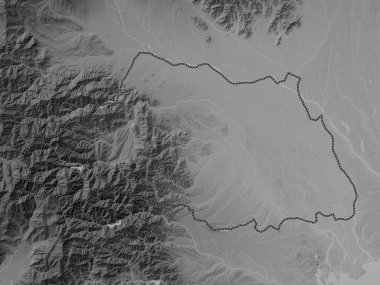 Saitama, Japonya ili. Gölleri ve nehirleri olan gri tonlama yükseklik haritası