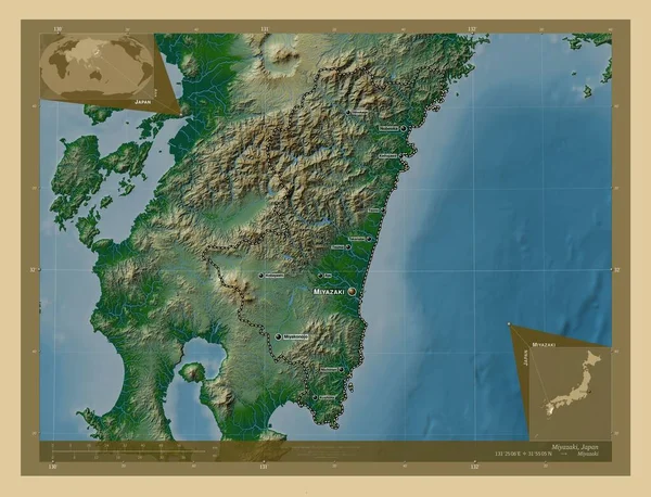 日本の宮崎県 湖や川と色の標高マップ 地域の主要都市の位置と名前 コーナー補助位置図 — ストック写真