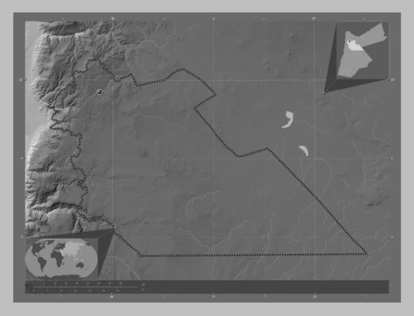约旦省 带有湖泊和河流的灰度高程图 角辅助位置图 — 图库照片