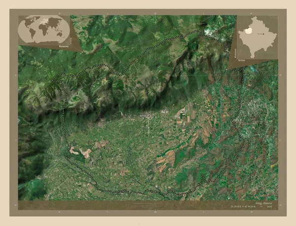 イストク コソボの自治体 高解像度衛星地図 地域の主要都市の位置と名前 コーナー補助位置図 — ストック写真