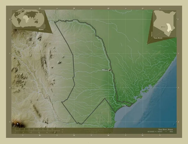 ケニアの郡タナ川 湖や川とWikiスタイルで着色された標高マップ 地域の主要都市の位置と名前 コーナー補助位置図 — ストック写真