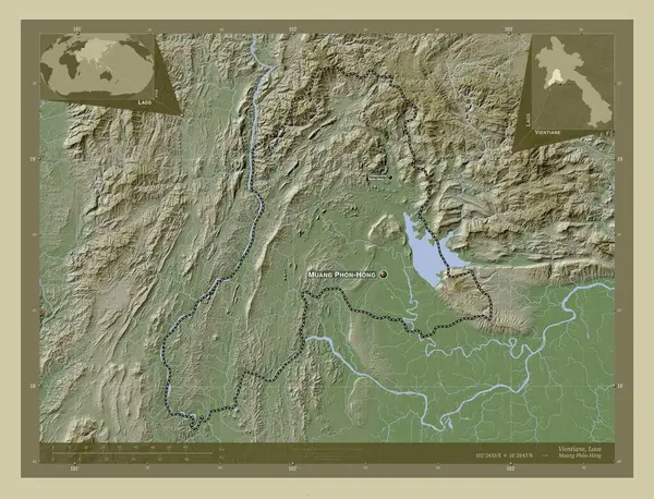 ラオスのビエンチャン州 湖や川とWikiスタイルで着色された標高マップ 地域の主要都市の位置と名前 コーナー補助位置図 — ストック写真