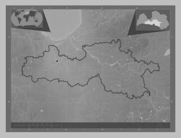 Zemgale 拉脱维亚省 带有湖泊和河流的灰度高程图 角辅助位置图 — 图库照片