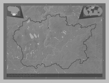 Alytaus, Litvanya Bölgesi. Gölleri ve nehirleri olan gri tonlama yükseklik haritası. Köşedeki yedek konum haritaları