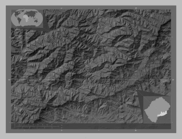 カチャの首 レソトの地区 湖や川とグレースケールの標高マップ 地域の主要都市の場所 コーナー補助位置図 — ストック写真
