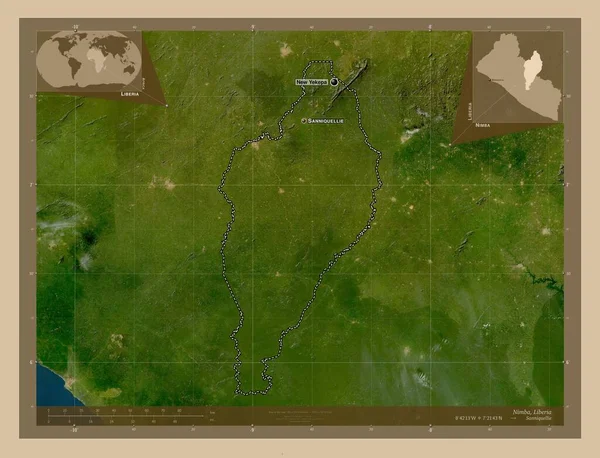 利比里亚宁巴州 低分辨率卫星地图 该区域主要城市的地点和名称 角辅助位置图 — 图库照片