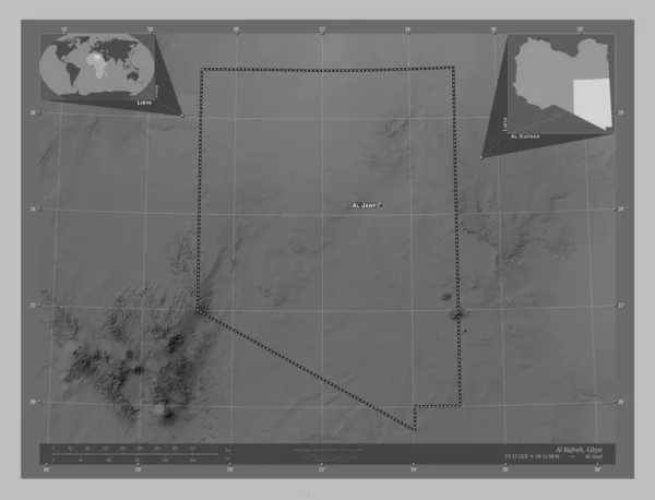 リビアのアル クフラフ地区 湖や川とグレースケールの標高マップ 地域の主要都市の位置と名前 コーナー補助位置図 — ストック写真