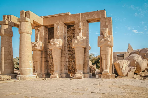 Ερείπια Του Αιγυπτιακού Ναού Του Ramesseum Νεκρικός Ναός Του Φαραώ — Φωτογραφία Αρχείου