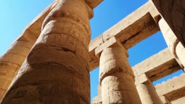 Mısır Karnak Tapınağı kalıntıları, Luxor 'daki en büyük açık hava müzesi.