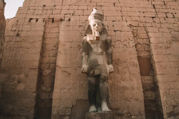 Zřícenina Egyptského Chrámu Karnaku Největšího Skanzenu Luxoru — Stock fotografie