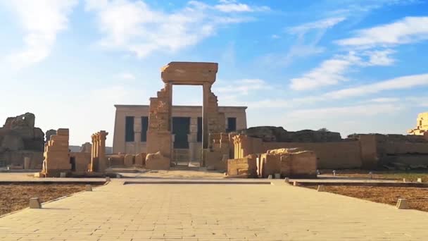 古代Deir el-Medina的废墟，Theban墓地中的一个 — 图库视频影像