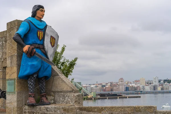 Comic figure of Captain Trueno in the Castillo de San Anton in the Galician city of A Coruna, Spain — Stock Photo, Image