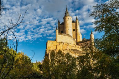 İspanya 'daki Segovia Alcazar manzarası 