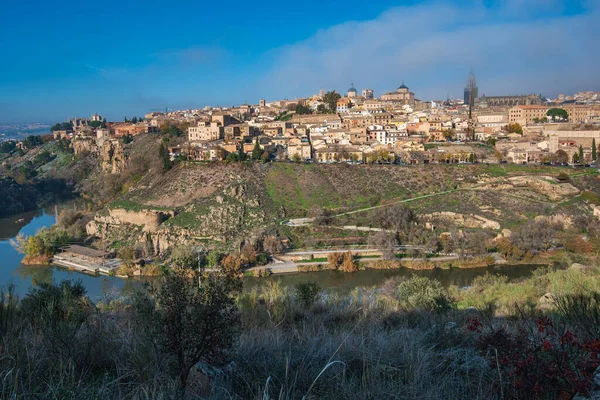 Vista de la ciudad de toledo en España — Foto de Stock