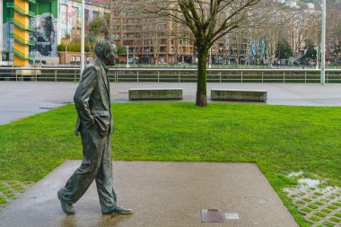 Bilbao, İspanya, 15 Şubat 2022. İspanya 'nın Bilbao kentindeki Ramon Rubial Cavia Heykeli