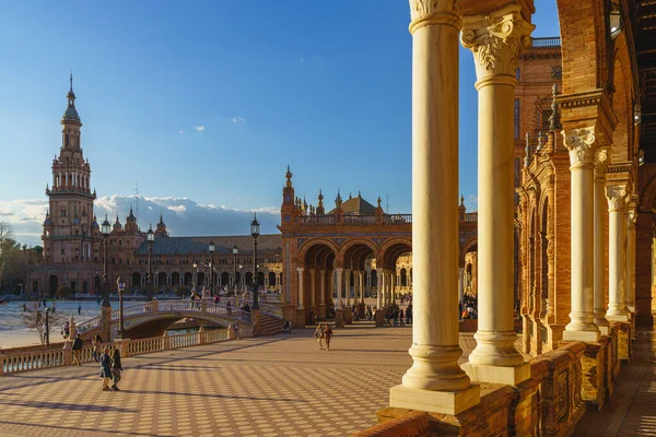 Siviglia, Spagna, 6 marzo 2022. Veduta della bellissima Plaza de Spain a Siviglia, Andalusia, Spagna — Foto Stock