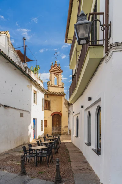 Straße in der Stadt Cordoba, in Andalusien, Spanien — Stockfoto