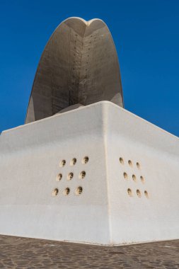 İspanya 'nın Kanarya Adaları' ndaki Tenerife şehrinin konser salonu. Yüksek kalite fotoğraf