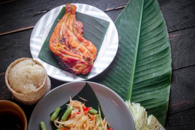 Tayland ve Asya 'da hem Tayland yemekleri, 