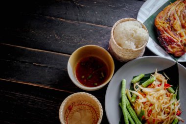 Tayland ve Asya 'da hem Tayland yemekleri, 