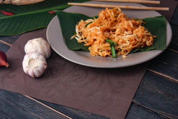 Nourriture Thaïlandaise Populaire Que Nous Appelons Pad Thai Servi Dans — Photo