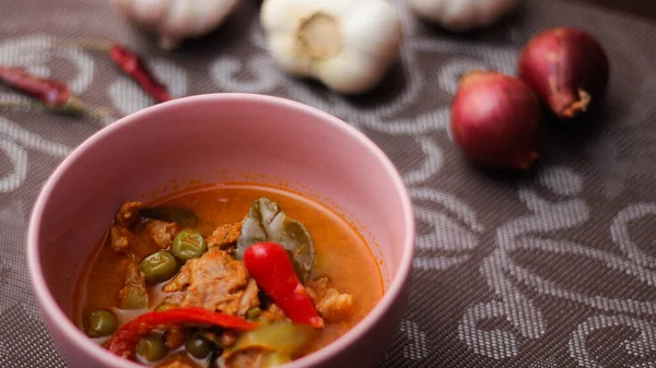 Panang Curry Com Porco Comida Tailandesa Que Popular Entre Famílias — Fotografia de Stock
