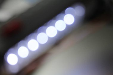 Açık gölgeleme, gümüş arkaplanda yoğunluk