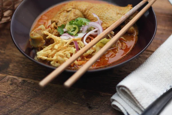 Північний Тайський Стиль Curried Noodle Soup Chicken Або Називаємо Khao — стокове фото