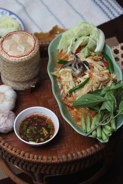 Популярная Тайская Еда Названием Салат Папайя Тайцы Называют Сомтумпу — стоковое фото