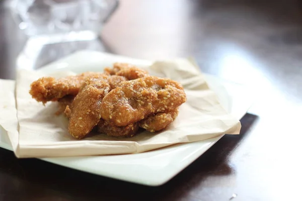 Banana Fatias Fritas Também Conhecida Como Kluay Khek Servida Uma — Fotografia de Stock