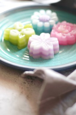 Thai tatlısına çiçek şeklinde 