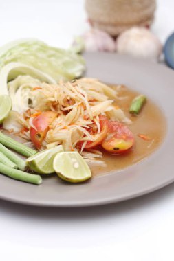 Tayland papayası salatası ya da Taylandca 'da 